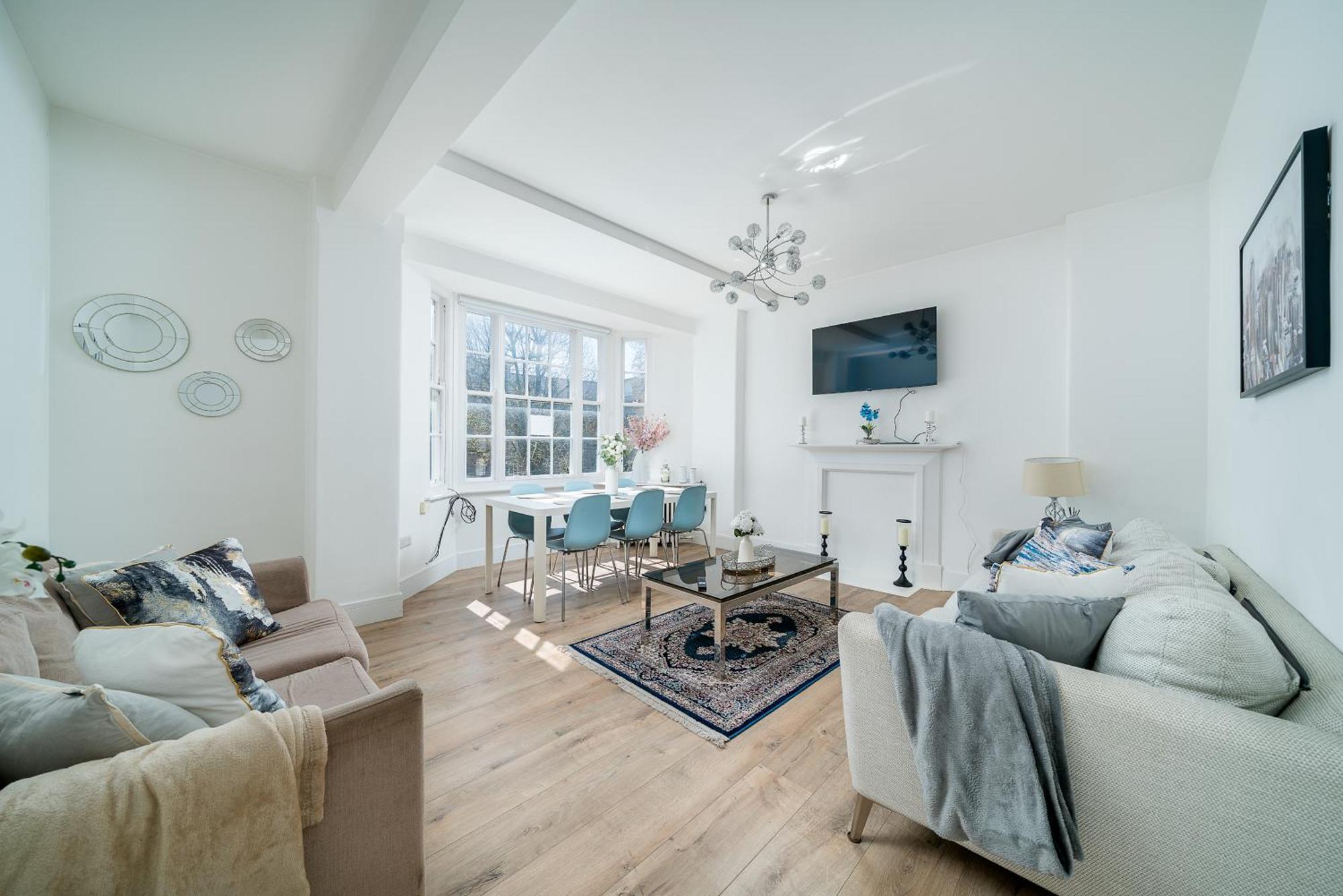 Queensway Dream, Hyde Park * Londra